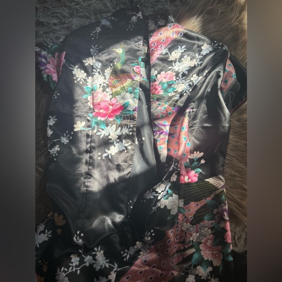 Black Floral Peacock Cheongsam Dress - Picture 6 of 6